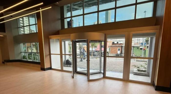 Porta Giratória Redor Vip 2000 3f - Recife-PE