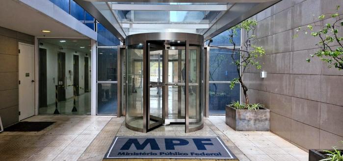 Porta Giratória Redor Vip 2200 3f inox