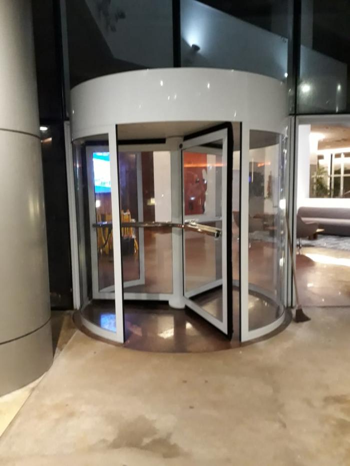 Porta Giratória Redor Vip 24003f - São Luiz - MA