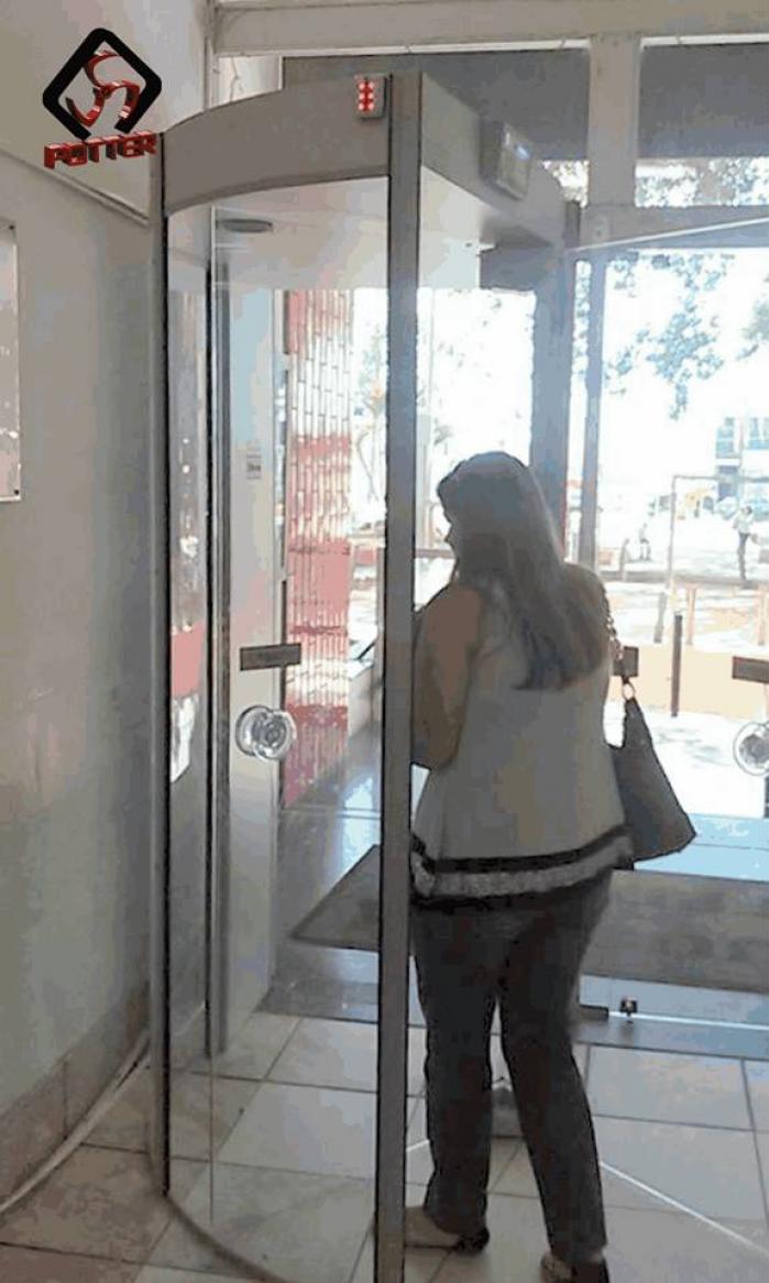 Semi Giratória Redor