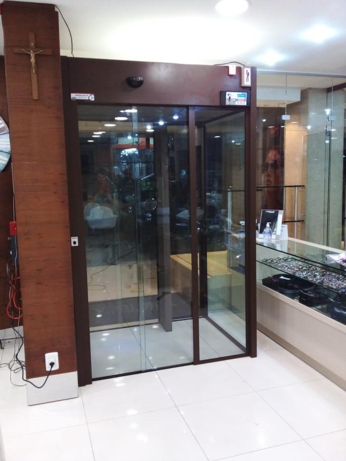 Porta Eclusa Automática Minus