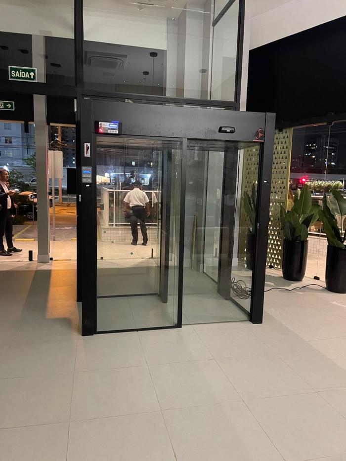 Porta Eclusa Automática Dx8c