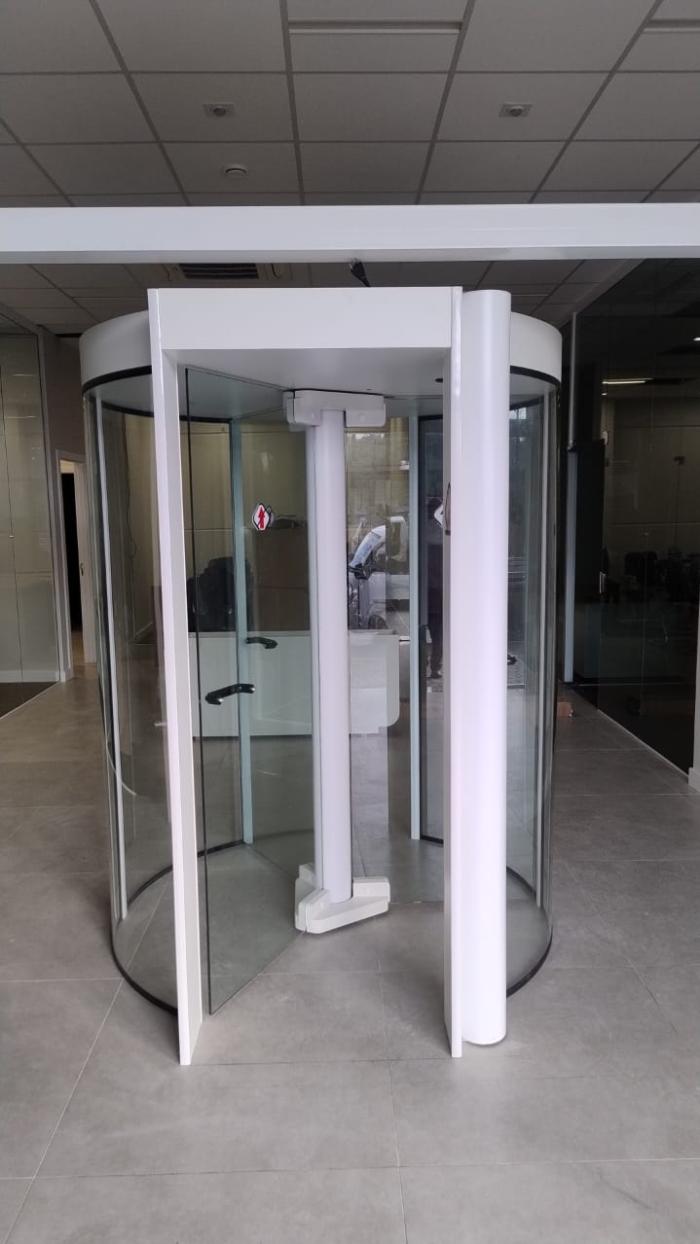 Porta Giratória Redor Dx8c