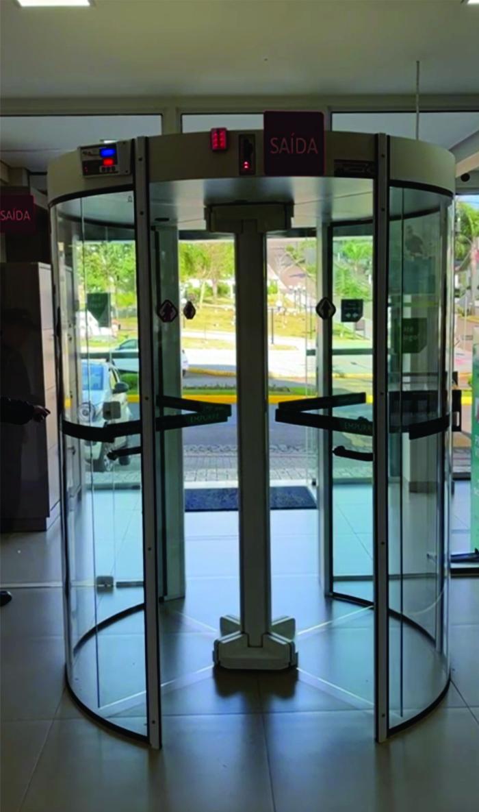 Porta Giratória Redor Dx8c Destravamento Automático