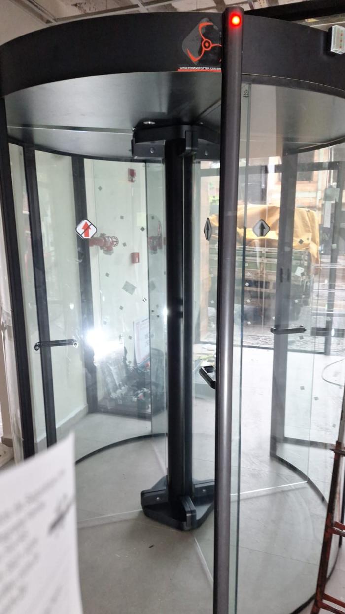 Porta Giratória Redor  DX8C Destravamento Automático