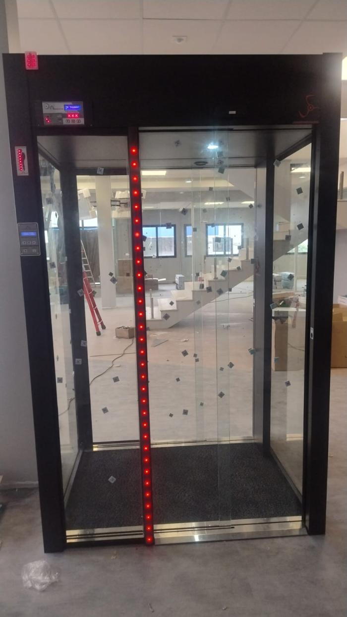 Porta Eclusa Automática Deslizante Minus Dx8c