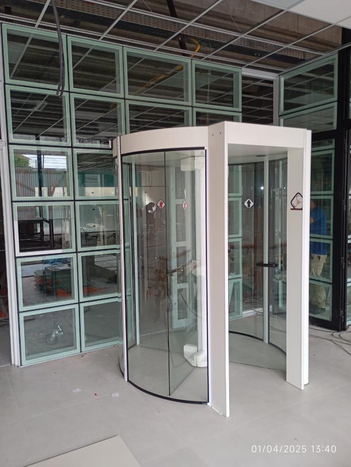 Porta Giratória Redor DX8C destravamento automático