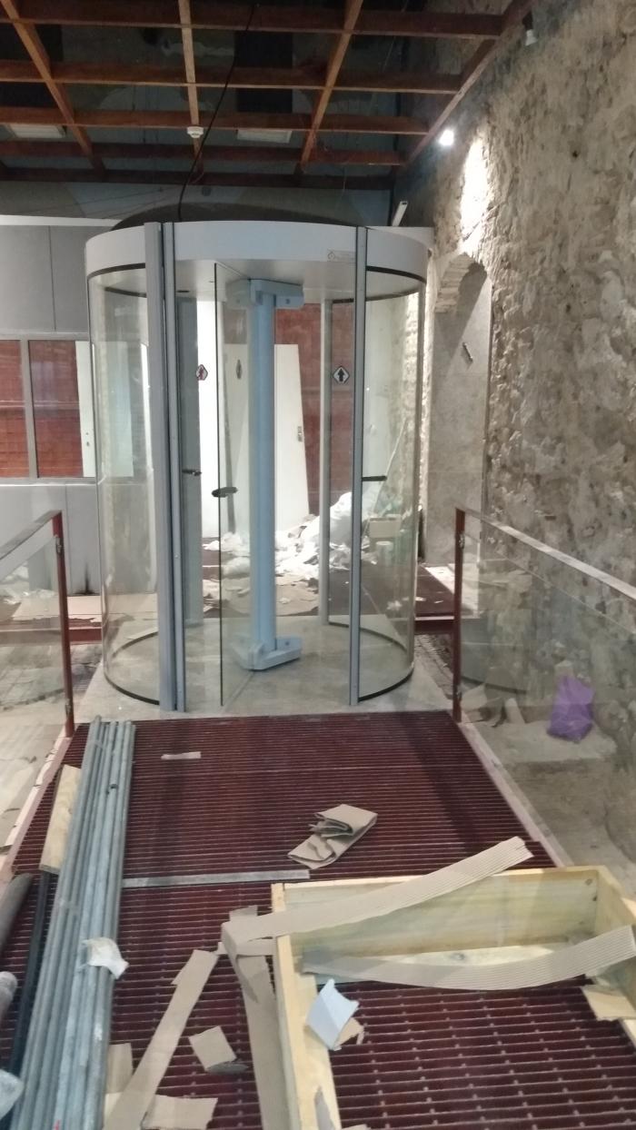 Porta Giratória Redor